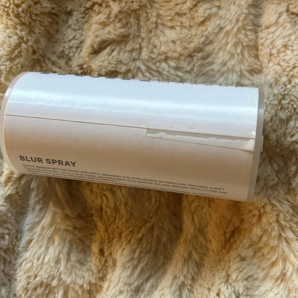 Milk Makeup Blur Spray – Matte Setting Spray – 2.3 oz